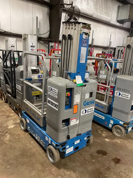 2018 Genie GR-20 Self-Propelled One-Person Lift