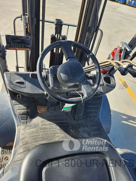 2019 Toyota 8FGU25 Warehouse Forklift