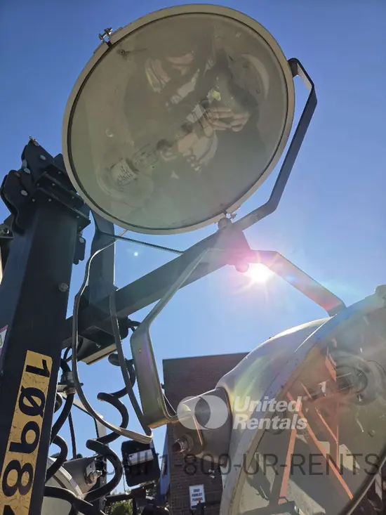 2019 Magnum Pro MLT6SM Portable Light Tower