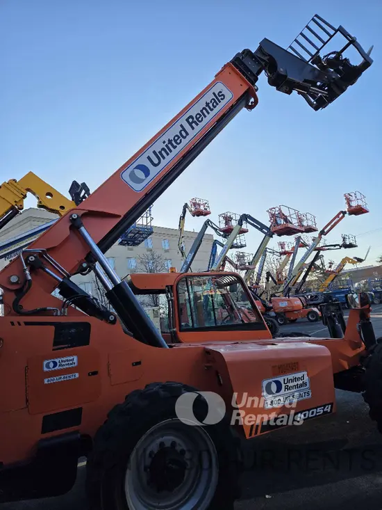 2018 SKYTRAK 10054 Forklift