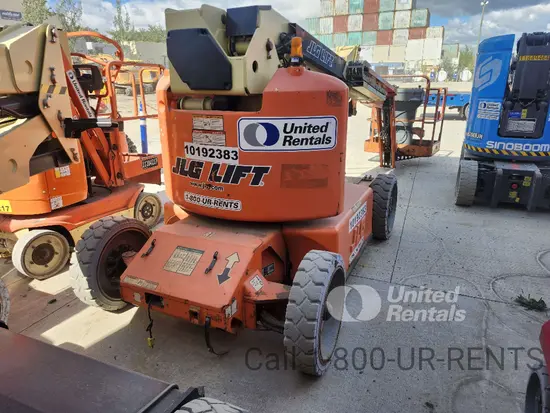 2013 JLG E450AJ Articulating Boom Lift