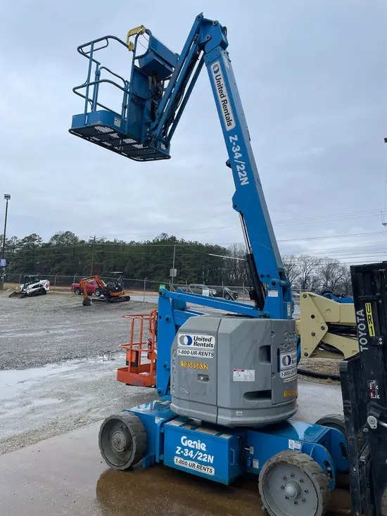 2017 Genie Z-34/22N Articulating Boom Lift
