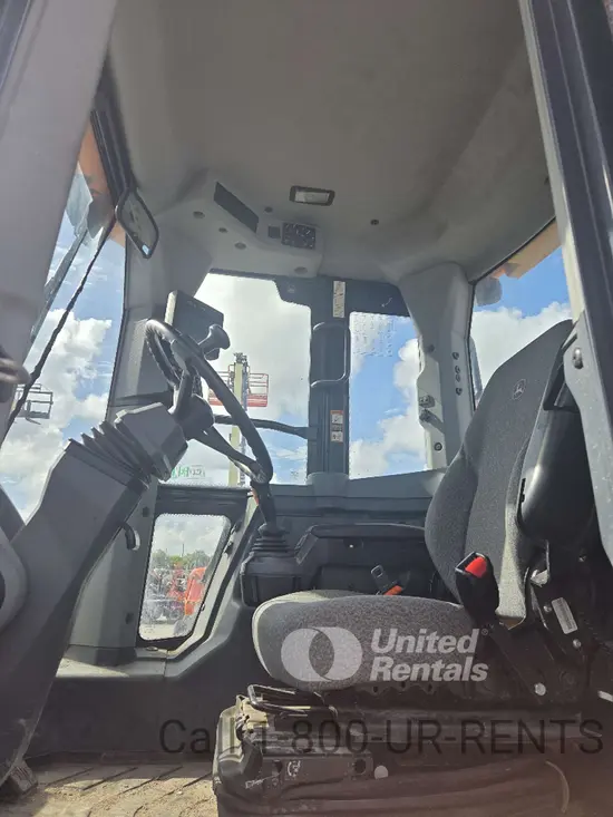 2021 John Deere 544P Wheel Loader