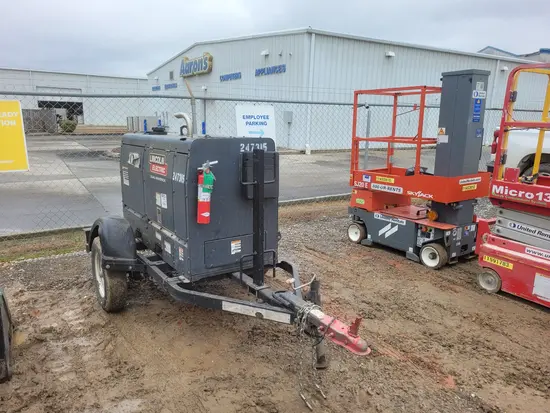 2020 Lincoln Electric DUAL MAVERICK Welder