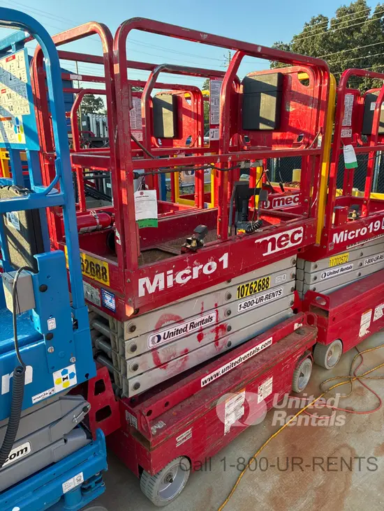 2018 MEC MICRO 19 Scissor Lift