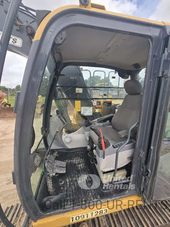 2019 John Deere 130G LC Excavator