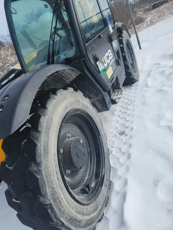 2022 JCB 509-42 Forklift