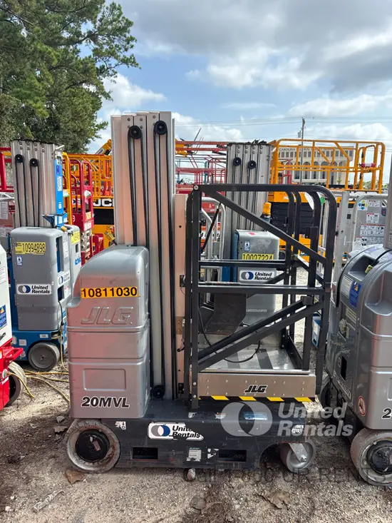 2018 JLG 20MVL Self-Propelled One-Person Lift