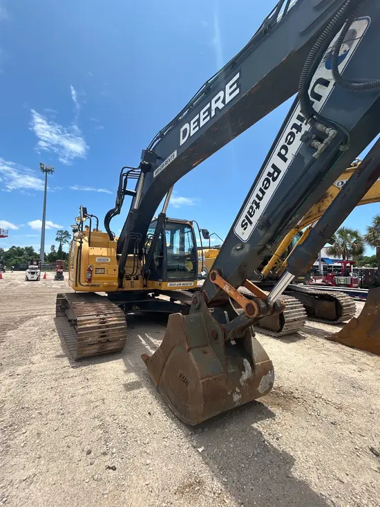 2019 John Deere 245G LC Excavator