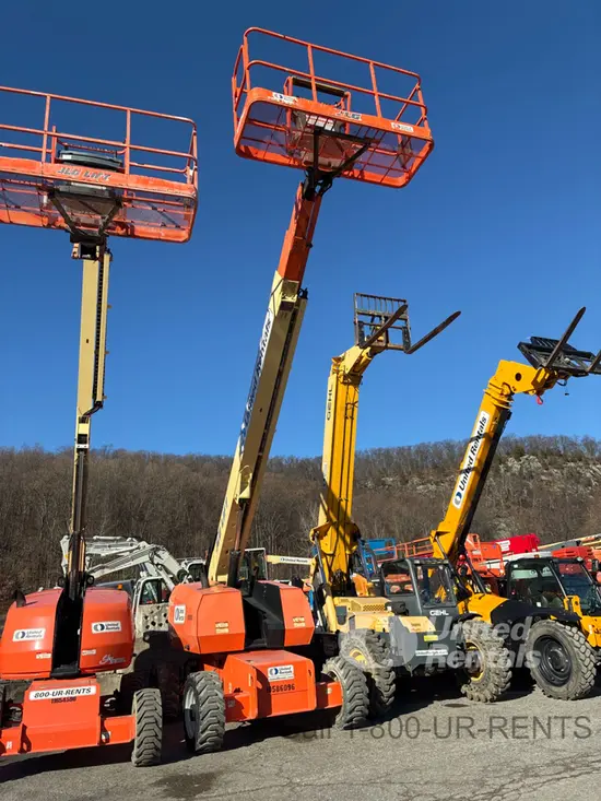 2017 JLG 600S Boom Lift