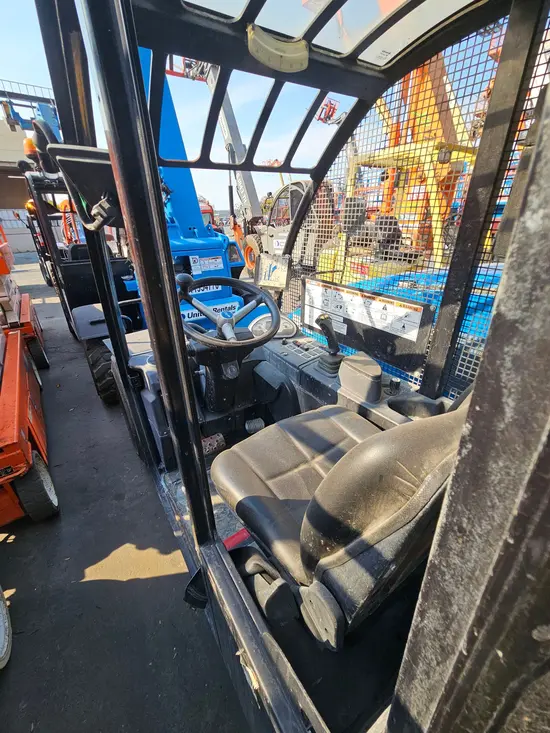 2018 Genie GTH-5519 Forklift