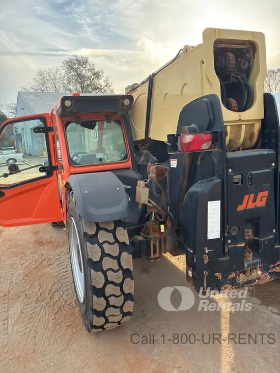 2019 JLG 1055 Forklift