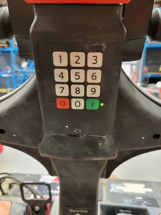 2019 Toyota 8HBW23 Jack