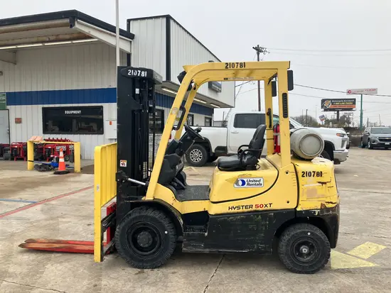 2018 HYSTER H50XT Warehouse Forklift