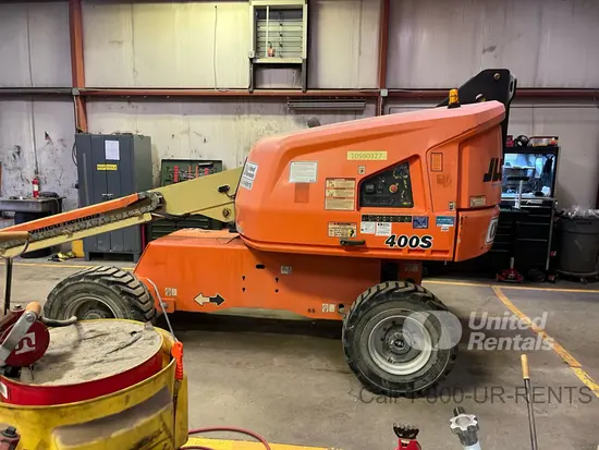 2017 JLG 400S Boom Lift
