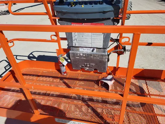 2017 JLG 800S Boom Lift