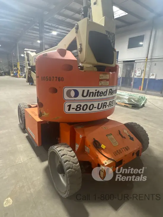 2016 JLG E400AJPN Articulating Boom Lift