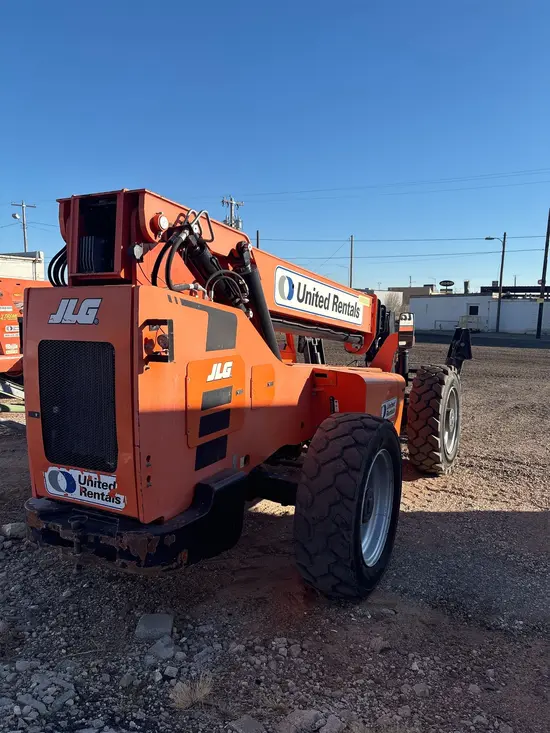 2017 SKYTRAK 10054 Forklift