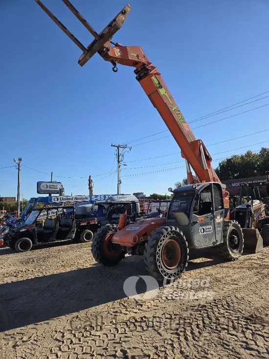 2017 XTREME XR1045 Forklift
