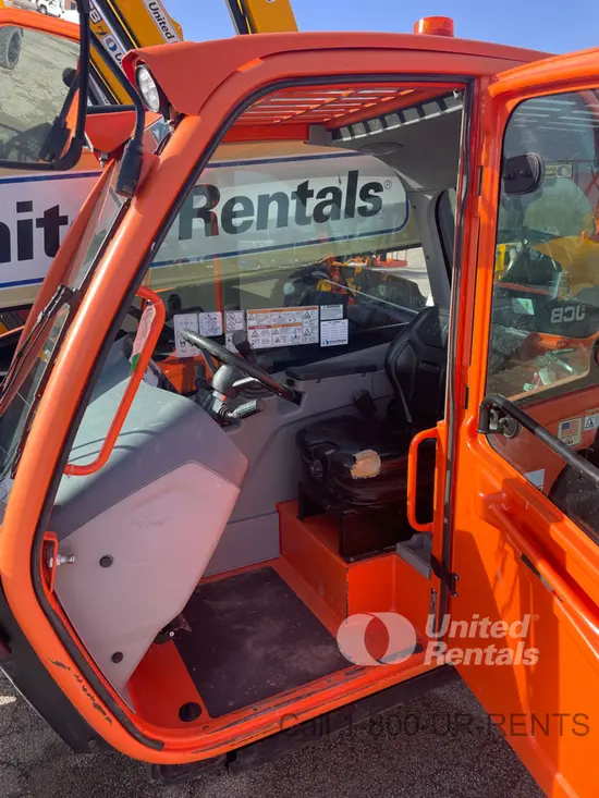2018 JLG 943 Forklift