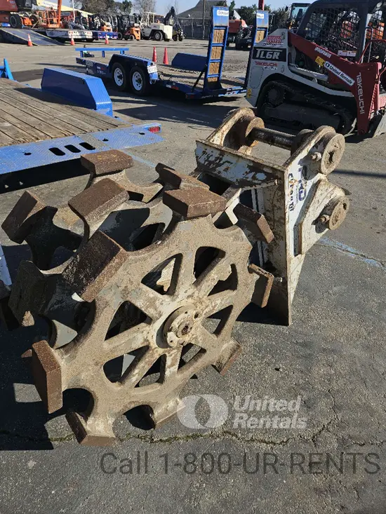 2021 FURUKAWA CW24III Compaction Attachment
