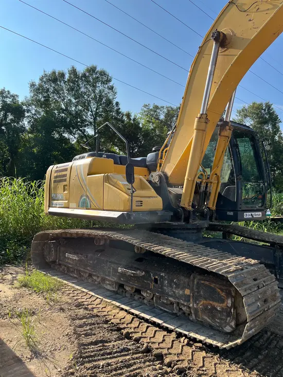 2019 Kobelco SK260LC-10 Excavator
