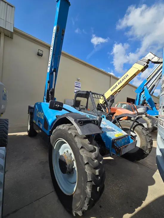 2017 Genie GTH-844 Forklift