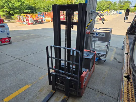 2017 Toyota 6BWC20 Warehouse Forklift