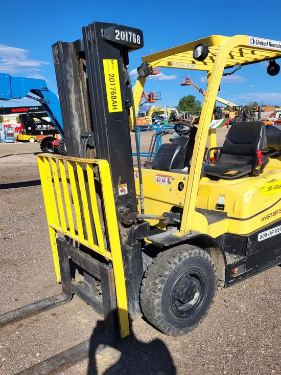 2017 HYSTER H50XT Forklift