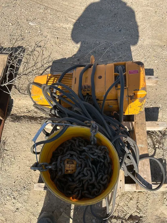 2012 JD NEUHAUS PROFI 3T/6T Hoist
