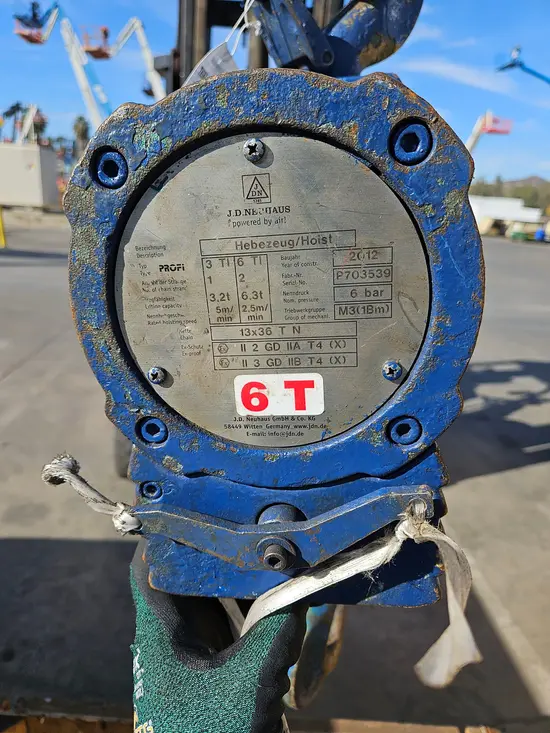 2012 JD NEUHAUS PROFI 3T 6T Hoist