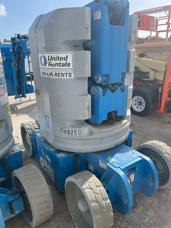 2013 Genie Z-30/20N RJ Articulating Boom Lift