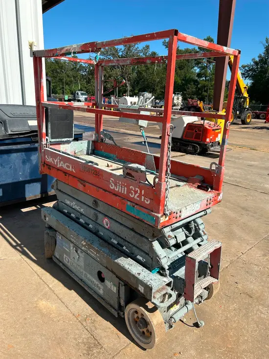 2017 Skyjack SJIII3219 Scissor Lift