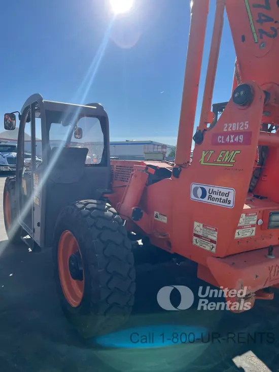 2019 XTREME XR742 Forklift