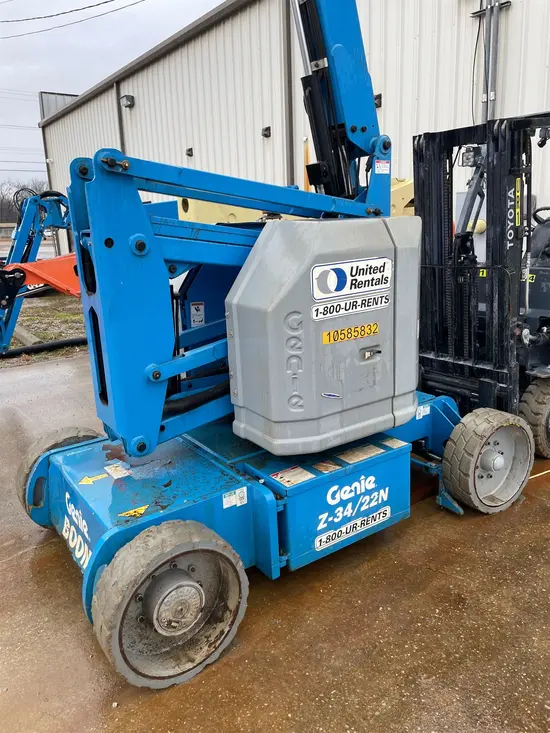2017 Genie Z-34/22N Articulating Boom Lift