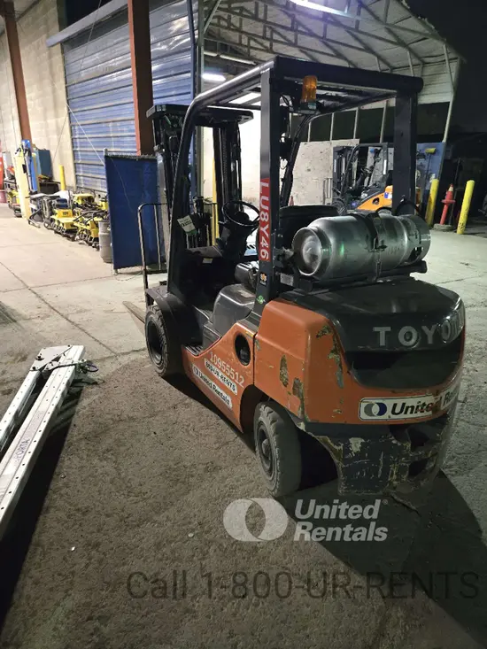 2019 Toyota 8FGU25 Warehouse Forklift