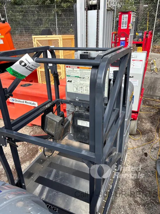 2018 JLG 20MVL Self-Propelled One-Person Lift