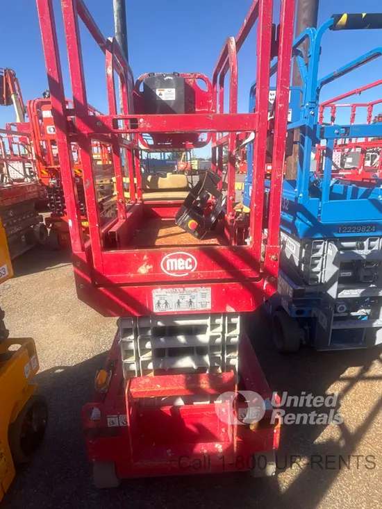 2018 MEC MICRO 19 Scissor Lift