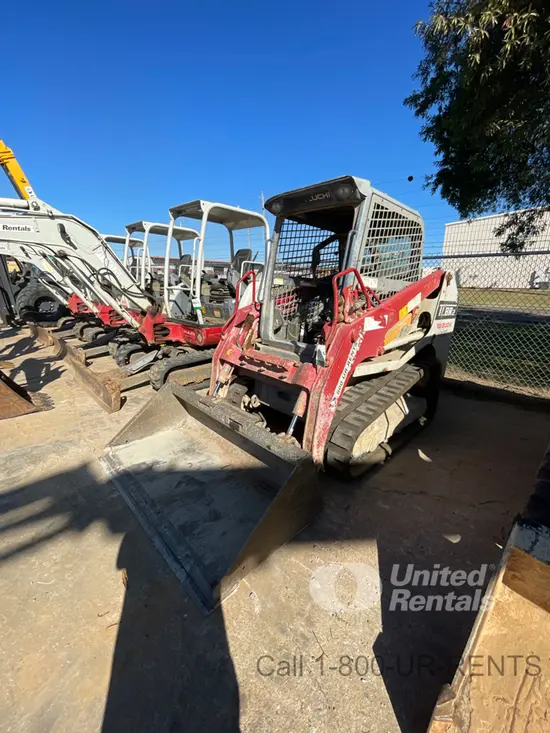 2021 Takeuchi TL8R2R Track Loader