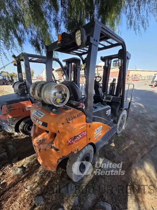 2022 Doosan G25P-7DF Warehouse Forklift