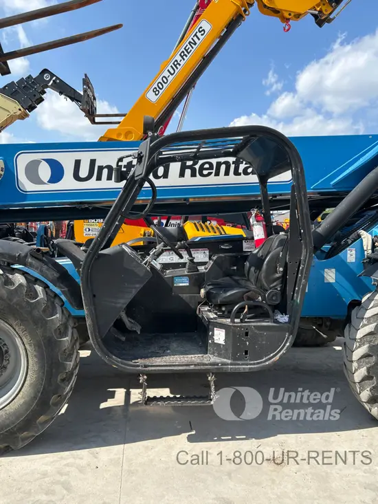2016 Genie GTH-1056 Forklift