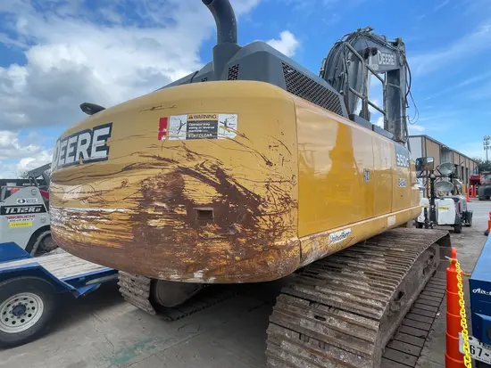 2019 John Deere 350G LC Excavator