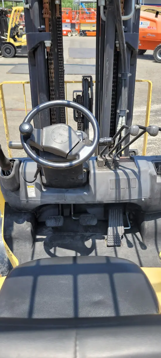 2018 HYSTER H50XT Warehouse Forklift