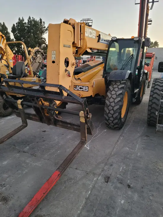2017 JCB 507-42 Forklift