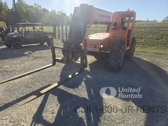 2018 SKYTRAK 6042 Forklift