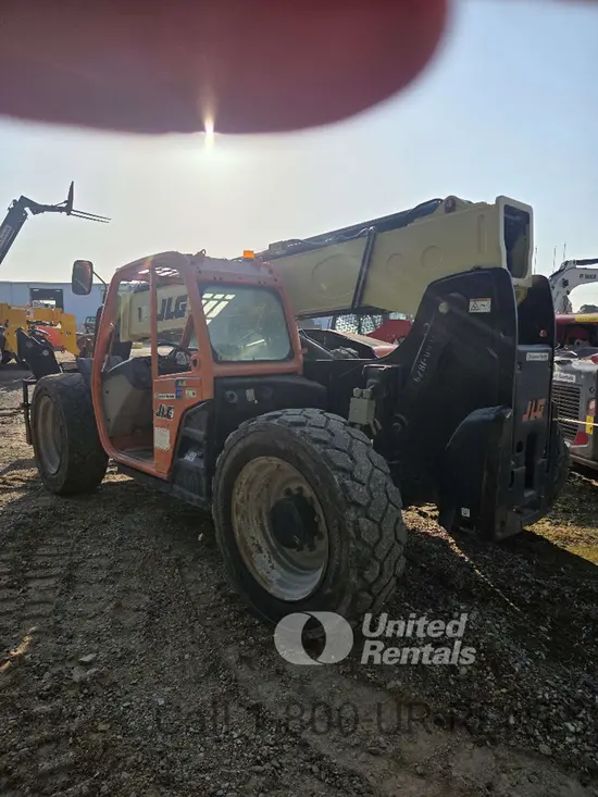 2018 JLG 1043 Forklift