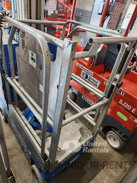 2018 Genie GR-20 Self-Propelled One-Person Lift