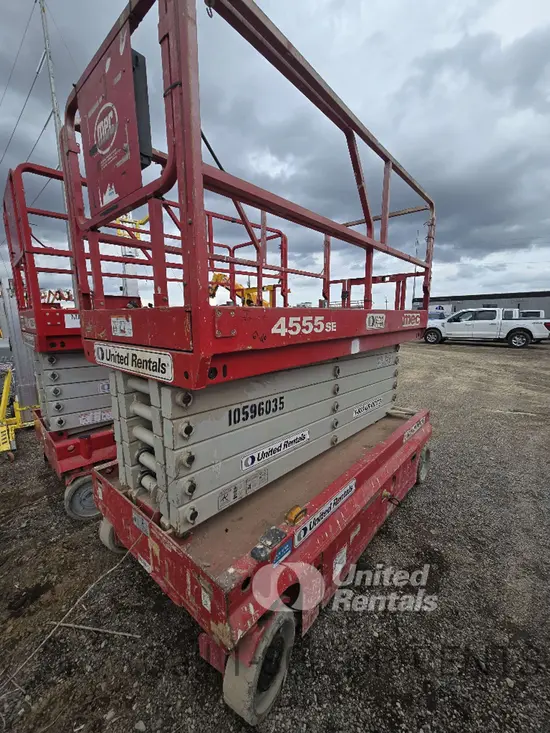 2017 MEC 4555SE Scissor Lift