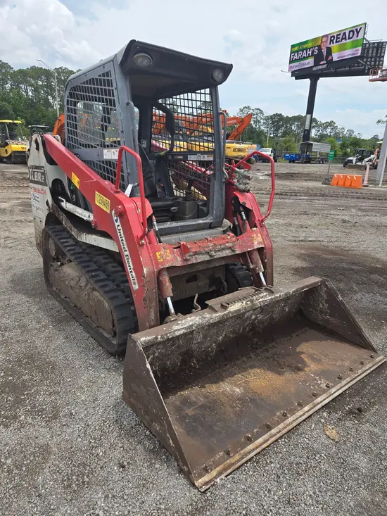 2021 Takeuchi TL8R2R Track Loader