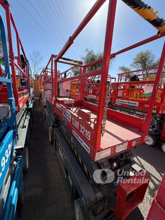 2018 Skyjack SJIII3219 Scissor Lift
